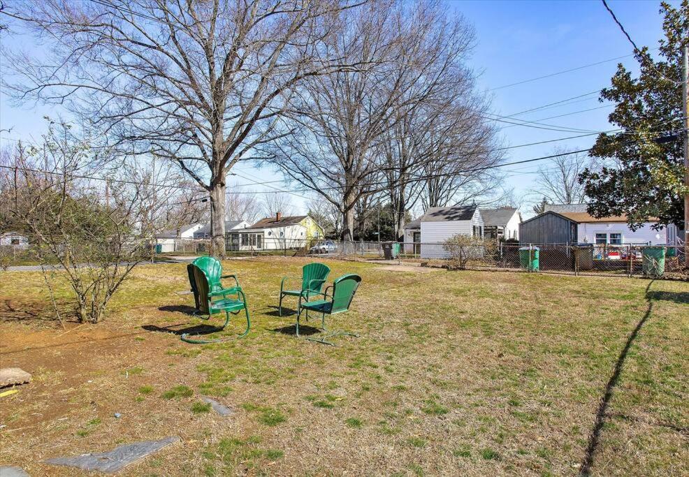 Private House Mins To Maymont Park, Trails & Vcu! Richmond Exterior foto